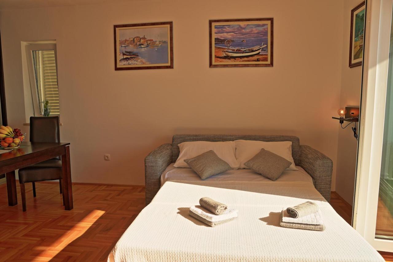 Studio Apartman Luka Senj  Exteriör bild