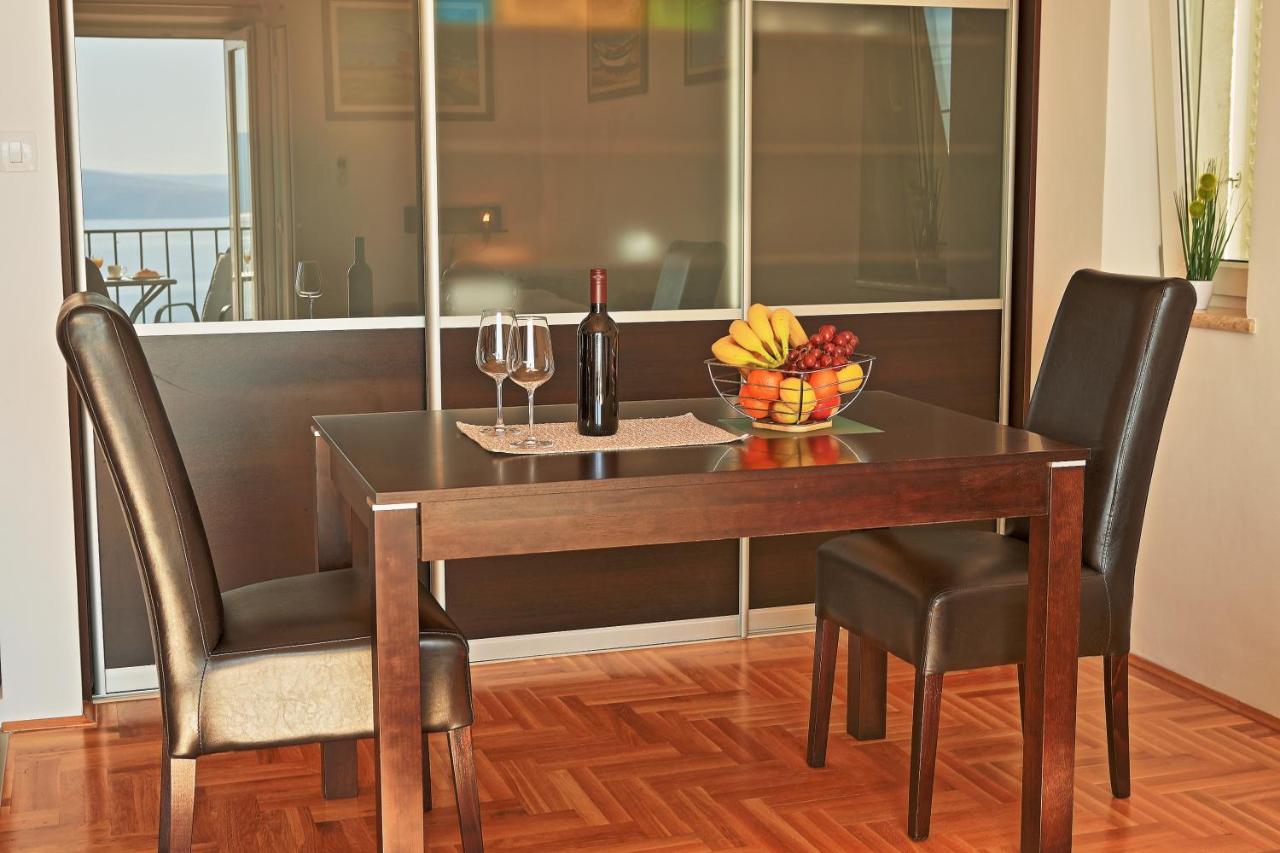Studio Apartman Luka Senj  Exteriör bild